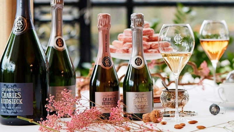 Champagne đồ uống cho giáng sinh