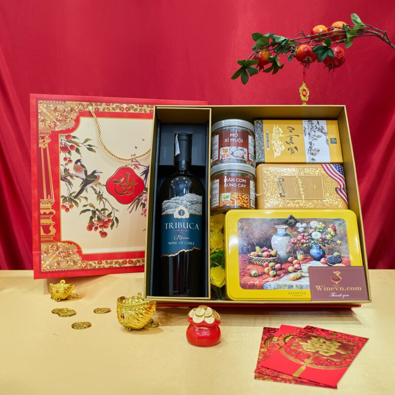 Hộp quà màu vàng thiết kế tối giản