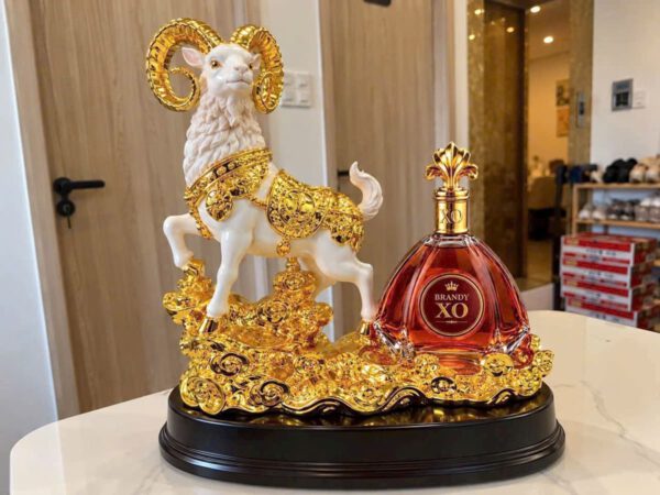 Kệ rượu linh vật Linh Dương Tụ Phúc